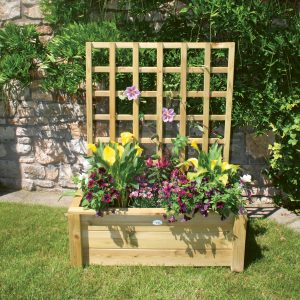 Wooden trellis planter